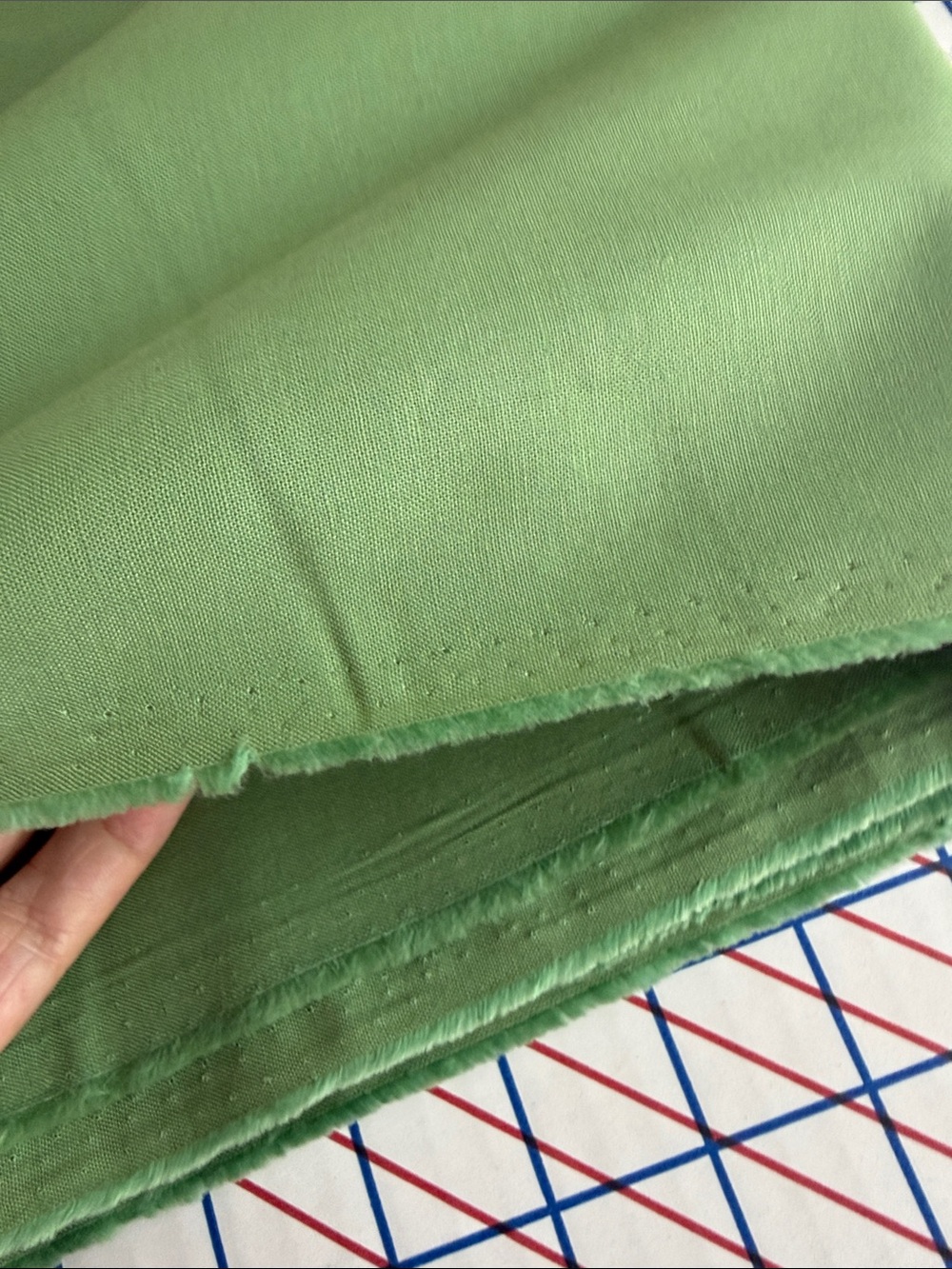 Vintage 1970s Avocado Green Cotton Blend Fabric 2+ Yards x 44” Solid Sturdy - Picture 4 of 11